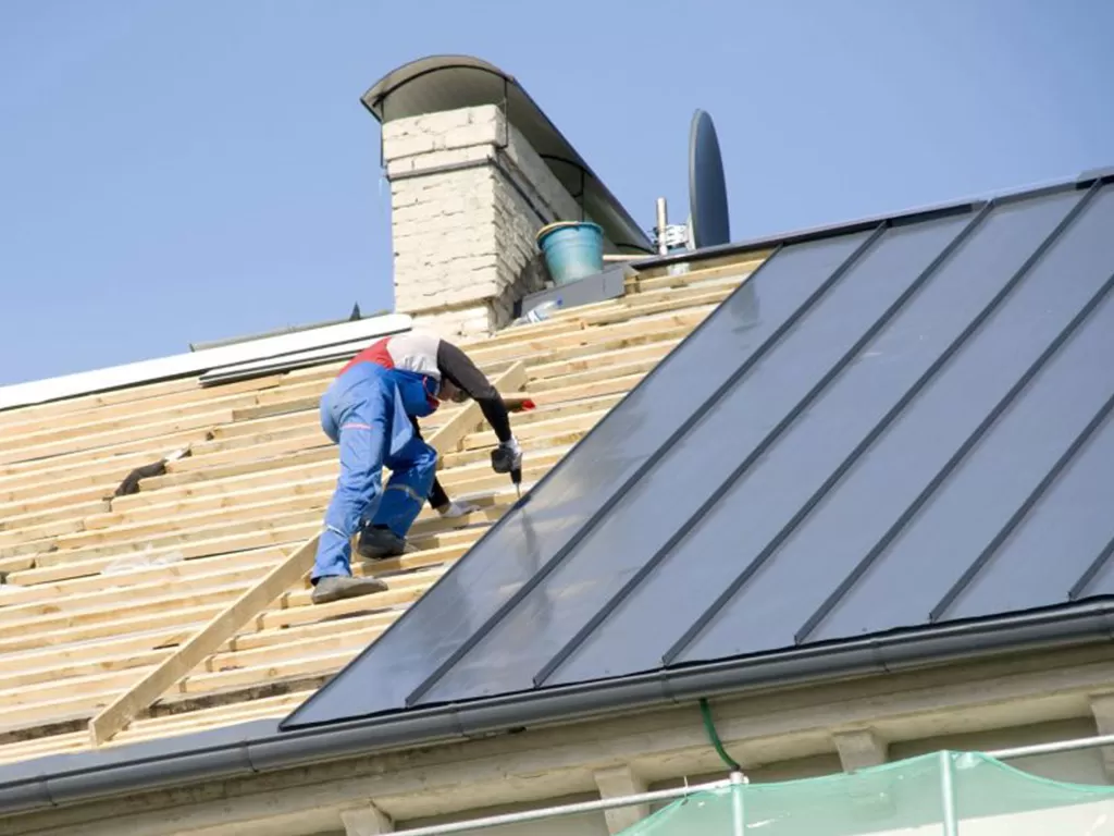 Metal Roofing Solutions - Durable & Modern