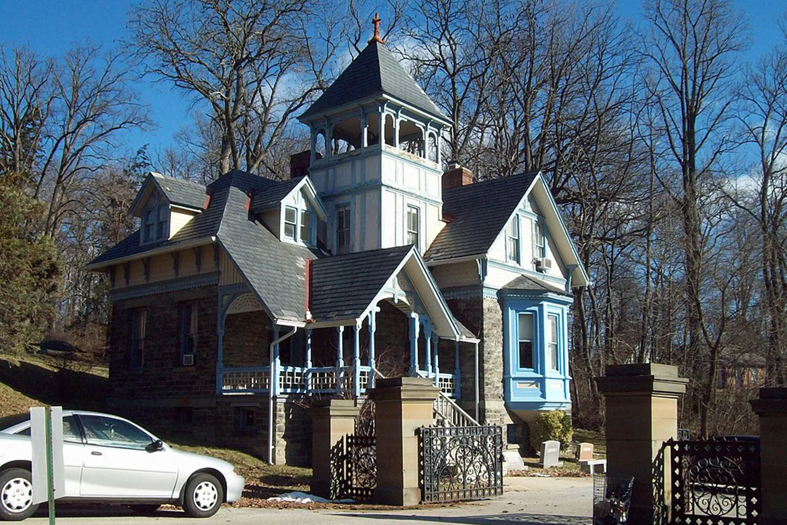 Lorraine Park Cemetery Gate Lodge 5608 Dogwood Rd Woodlawn